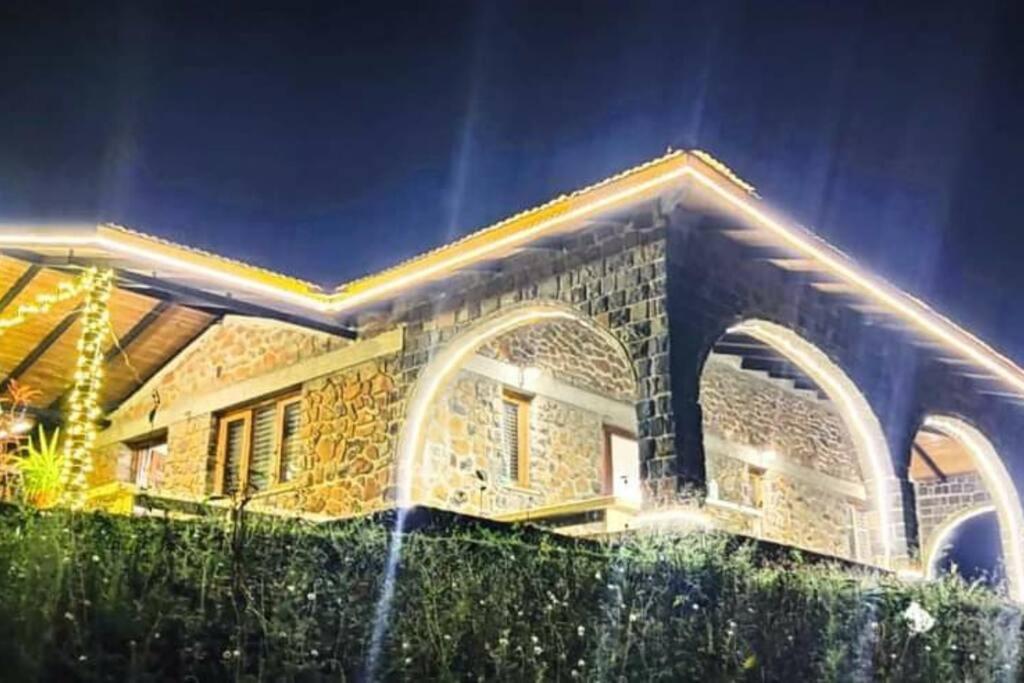 Eze Nof - A Hilltop Villa With 360º Water View 나식 외부 사진